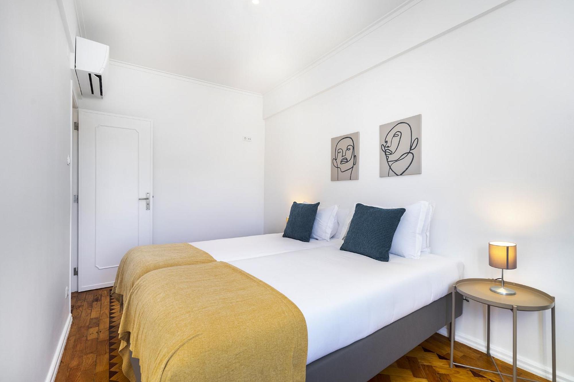 Whome Peaceful Alges Family Home Away From City Noise Exterior photo