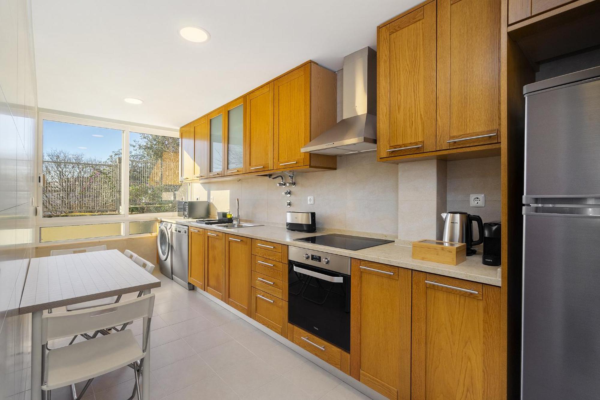 Whome Peaceful Alges Family Home Away From City Noise Exterior photo